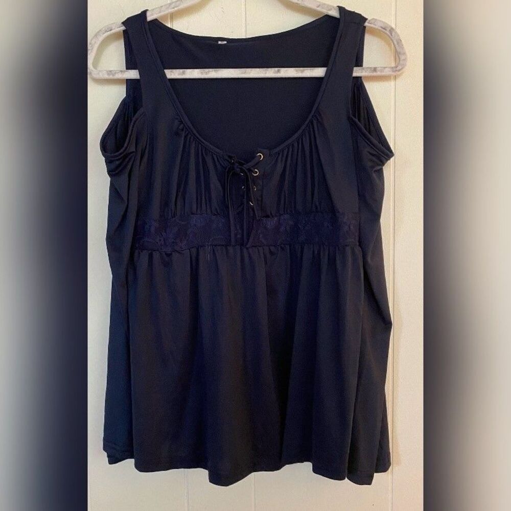 Cold Shoulder Top Womens Medium Blue Lace Trim Blouse Babydoll